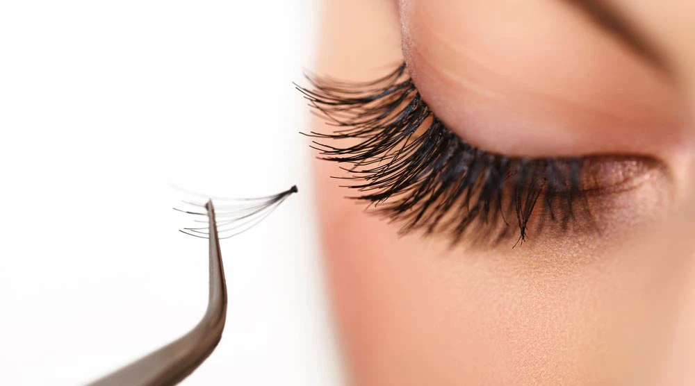 fan eyelash extension